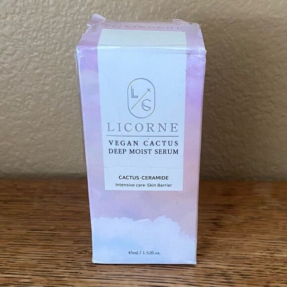 NIB New Licorne Vegan Cactus Deep Moist Serum. 1.52 oz/45 ml - Picture 9 of 14